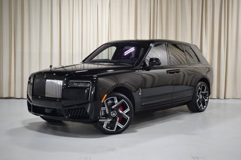 New 2026 Rolls-Royce Cullinan Black Badge image 1