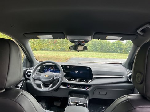 New 2025 Chevrolet Equinox LT w/ Convenience Package II image 30
