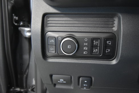 New 2025 Ford F350 Lariat w/ Lariat Ultimate Package image 7