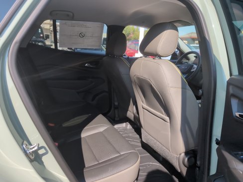 New 2025 Chevrolet Trax ACTIV w/ Driver Confidence Package image 32