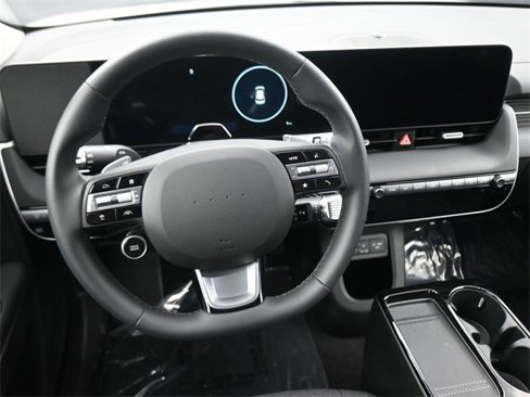 New 2025 Hyundai Ioniq 5 SE image 13