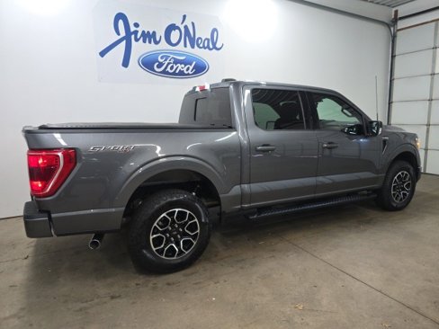 Used 2022 Ford F150 XLT w/ Equipment Group 302A High image 11