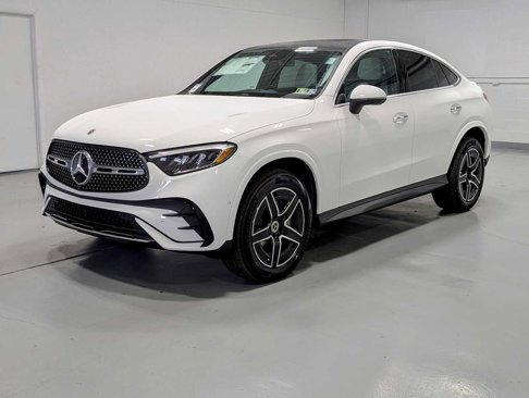 New 2025 Mercedes-Benz GLC 300 4MATIC image 1
