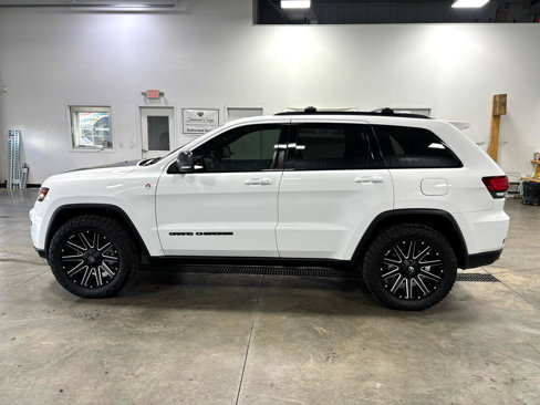 Used 2020 Jeep Grand Cherokee Trailhawk w/ Trailhawk Luxury Group image 14