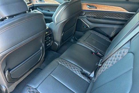 New 2025 Jeep Grand Cherokee L Summit image 9