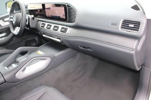 New 2025 Mercedes-Benz GLS 450 4MATIC image 37