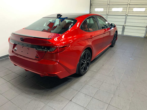 Used 2025 Toyota Camry XSE image 3