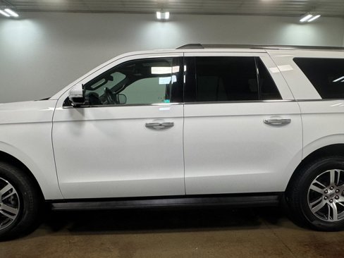 Used 2024 Ford Expedition Max Limited image 37