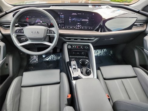 New 2025 Audi Q5 Premium Plus image 25