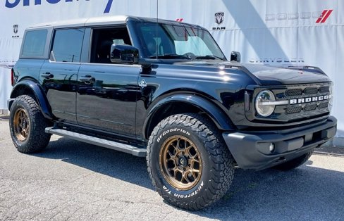 Used 2024 Ford Bronco Outer Banks image 6