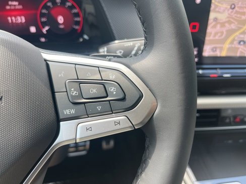 New 2026 Volkswagen Atlas Cross Sport SEL Premium R-Line image 17