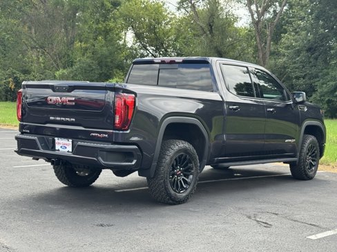 Used 2022 GMC Sierra 1500 AT4X image 9