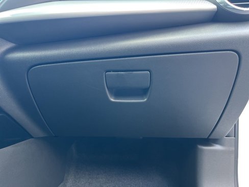 New 2025 Chevrolet Trax LT w/ LPO, Blackout Package image 21
