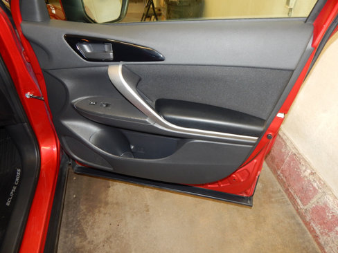 Used 2018 Mitsubishi Eclipse Cross ES image 29