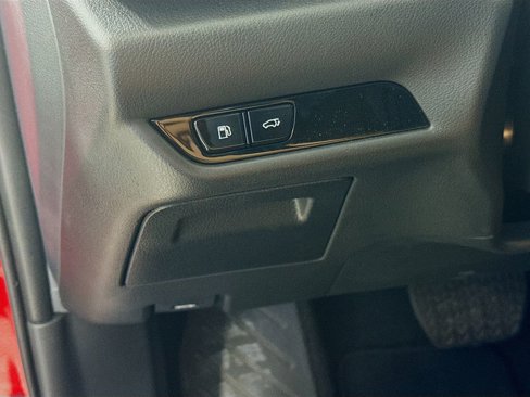 Certified 2025 Lexus NX 250 FWD w/ Premium Package image 10
