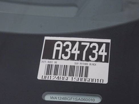 New 2025 Audi Q6 e-tron Premium Plus image 30