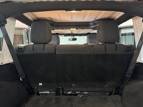 Used 2017 Jeep Wrangler Unlimited Sport w/ Quick Order Package 24S image 31