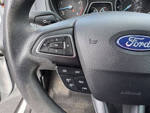 Used 2017 Ford Focus SE w/ Interior Protection Package image 16