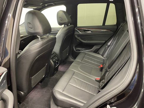 Used 2021 BMW X3 M40i image 10
