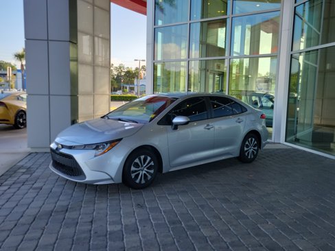 Used 2022 Toyota Corolla LE image 32