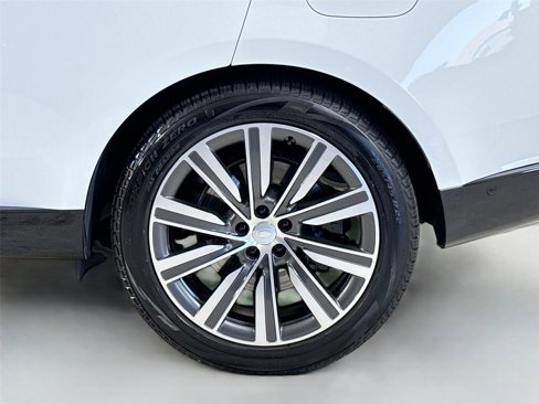 Used 2025 Land Rover Range Rover Autobiography image 38