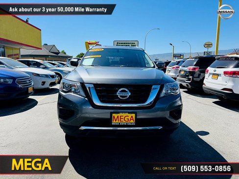 Used 2020 Nissan Pathfinder S image 7