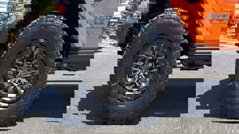 New 2025 Jeep Wrangler Unlimited Rubicon 392 image 9