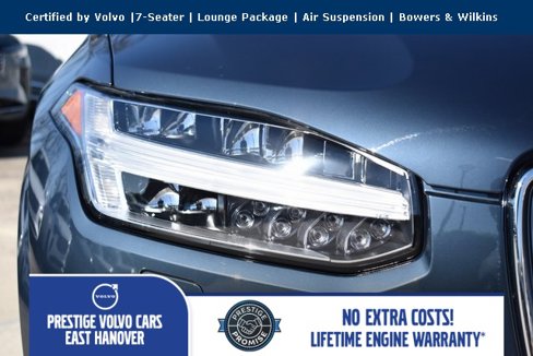 Used 2025 Volvo XC90 B6 Ultra w/ Lounge Package image 11