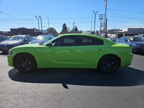 Used 2023 Dodge Charger SXT w/ Blacktop Package image 4