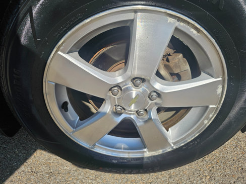 Used 2014 Chevrolet Cruze LS image 15