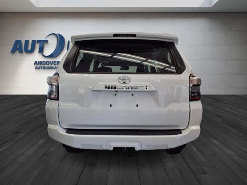 Used 2024 Toyota 4Runner SR5 Premium image 10
