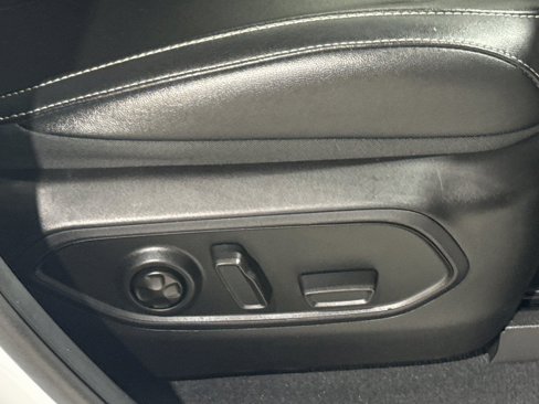 Used 2023 Jeep Grand Cherokee L Limited image 24