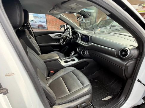 Used 2022 Chevrolet Blazer LT image 31