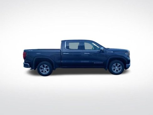 Used 2024 GMC Sierra 1500 SLT image 8