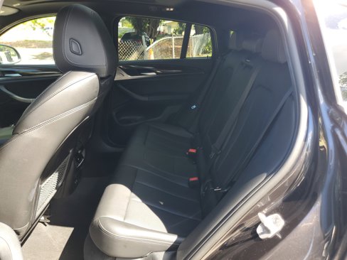 Used 2024 BMW X4 xDrive30i image 10