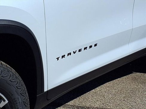 New 2026 Chevrolet Traverse Z71 image 24