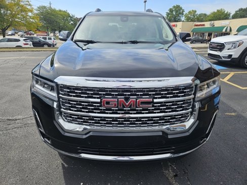 Certified 2023 GMC Acadia Denali w/ LPO, Floor Liner Package image 2
