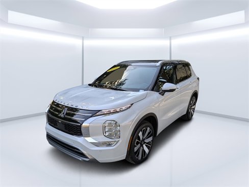 New 2025 Mitsubishi Outlander SEL image 7