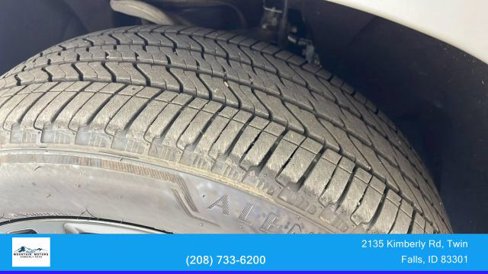 Used 2023 GMC Yukon XL Denali image 10