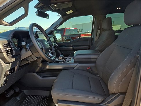 Used 2024 Ford F150 XLT w/ XLT Black Appearance Package image 11