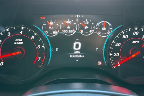Used 2018 Chevrolet Camaro SS image 39