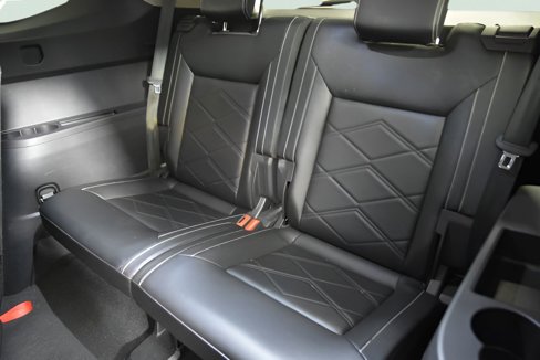 Used 2024 Volkswagen Atlas SE image 34
