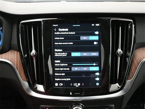 Used 2025 Volvo S60 B5 Plus w/ Protection Package Premier image 18