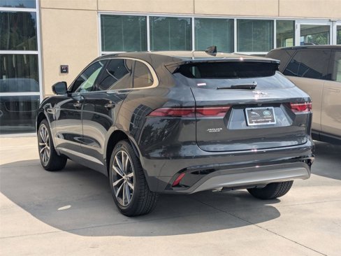New 2026 Jaguar F-PACE R-Dynamic S image 6