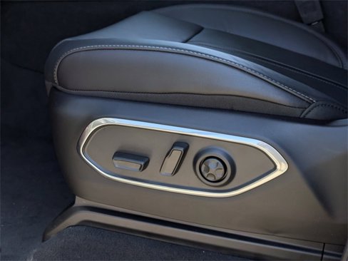 New 2025 Jeep Wagoneer 4WD w/ Convenience Group I image 23