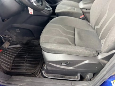 Used 2018 Ford Transit Connect XLT image 34