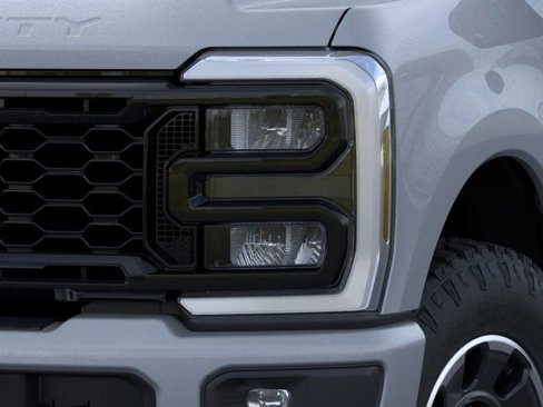 New 2026 Ford F250 Lariat image 18