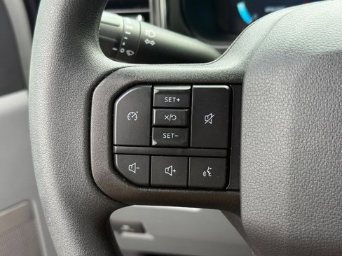 New 2025 Ford F250 XLT w/ Black Appearance Package image 11