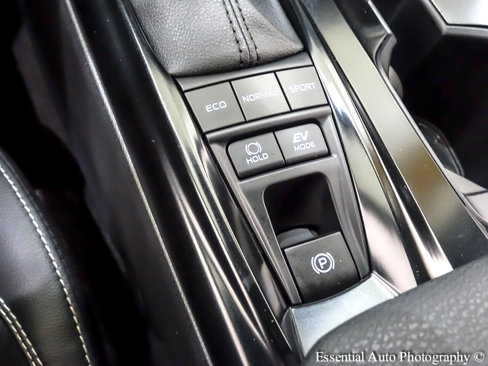 Used 2025 Toyota Camry SE image 22