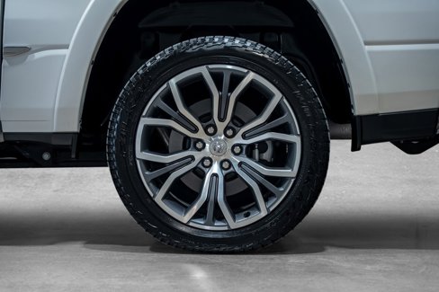 Used 2025 RAM 1500 Tungsten w/ Off Road Group image 30